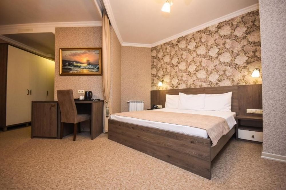 Junior Suite, Old Garden 4*