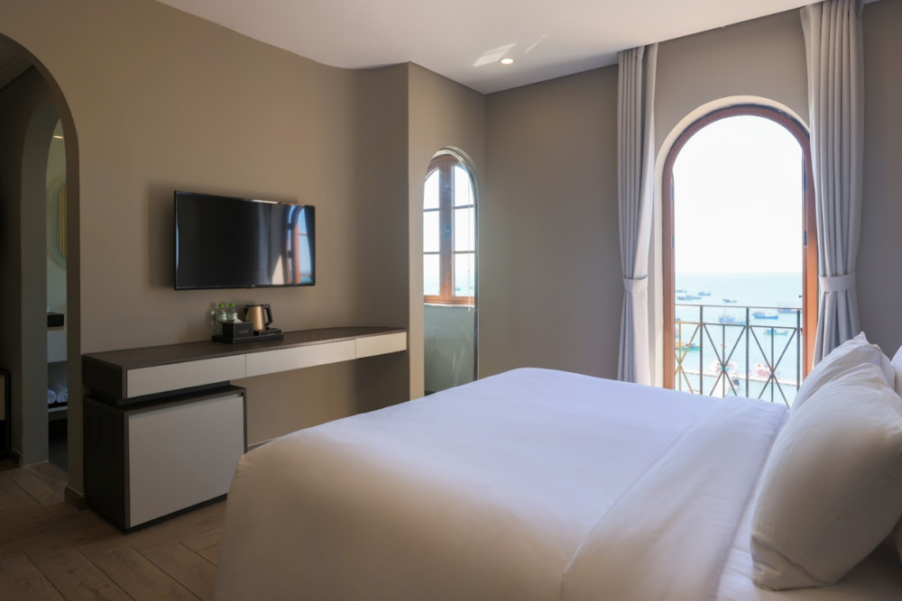 Premium Sea View with Balcony, CASEPIA Hotel Phu Quoc 3*