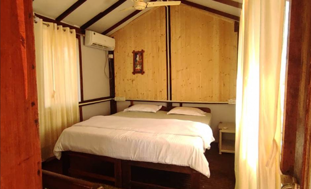 Wooden Cottage AC, Goan Cafe Beach Resort 3*