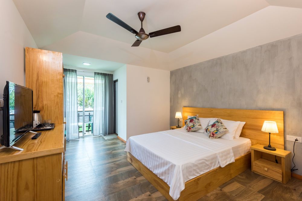Tropical Balcony Room, Isla Dhiffushi 