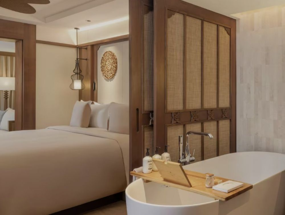 Junior Suite Lagoon Access, Paradisus by Melia Bali 5*