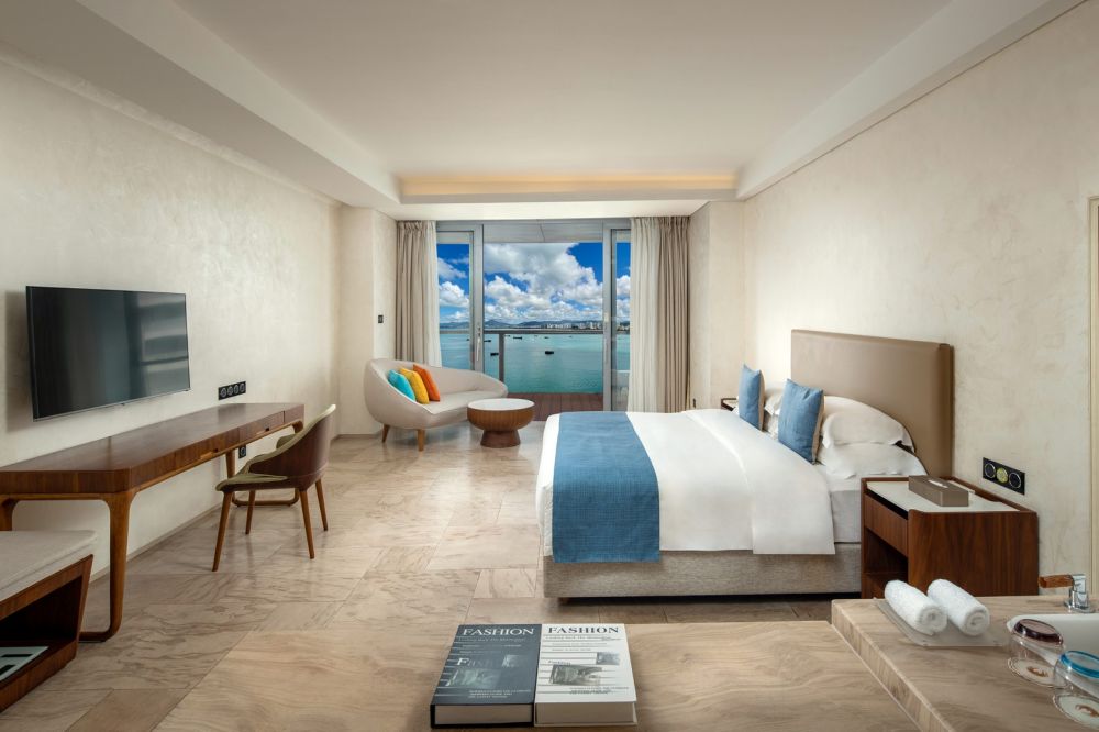 Panorama Ocean View Room, Phoenix Island Resort Sanya 5*