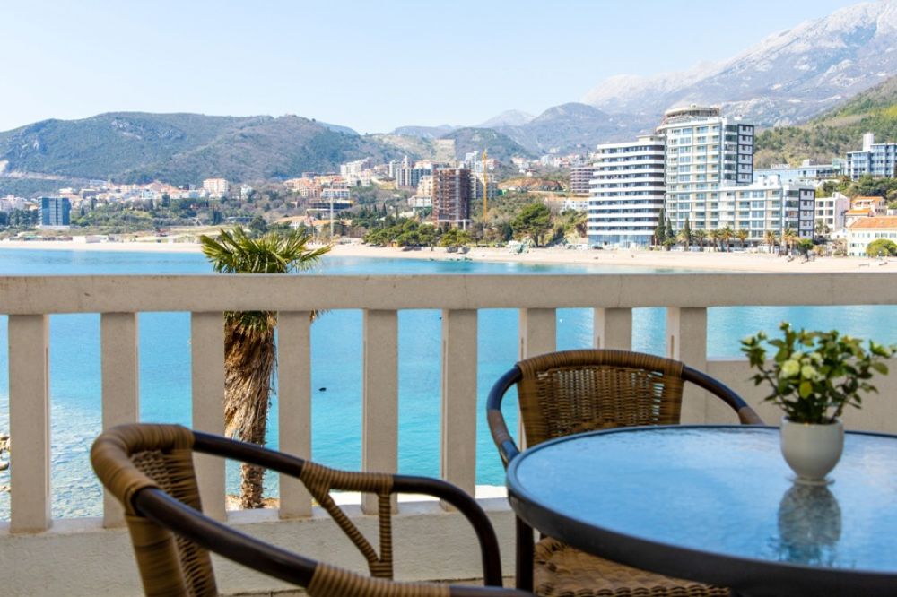 APP 04+2 Two Bedrooms Sea View, Obala Ponta 4*
