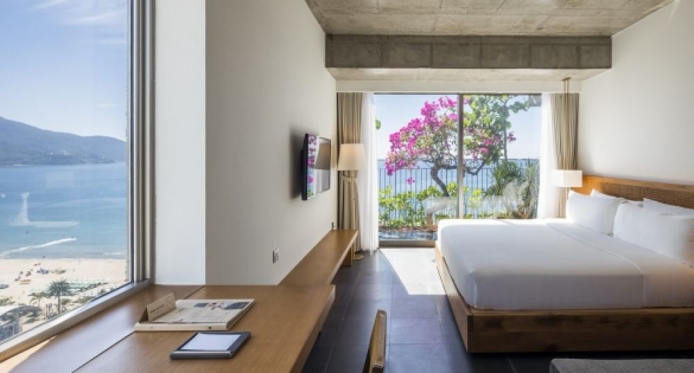 Deluxe Oceanfront with/without Balcony, Chicland Hotel 4*