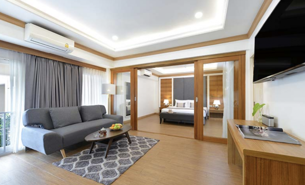 Executive 1 Bedroom, The Beverly Hotel Pattaya 4*