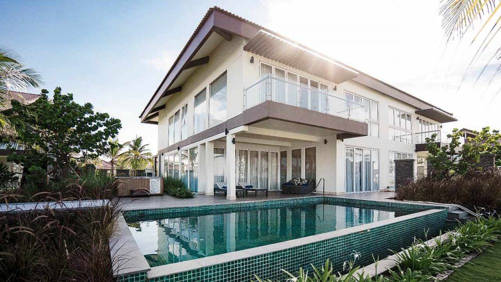 3 Bedroom Ocean Front Pool Villa, Robinson Nam Hoi An 5*