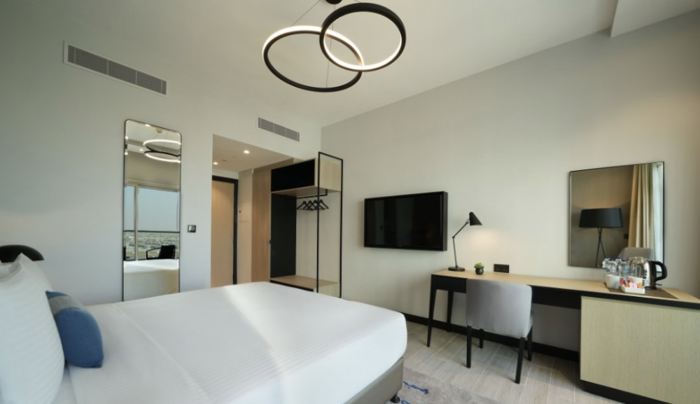 Guest Room, Damac Hills 2 Hotel - Edge by Rotana 3*