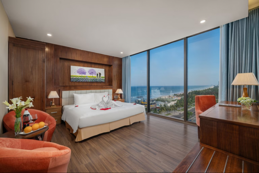 Yarra Room, Yarra Ocean Suites Danang 4*