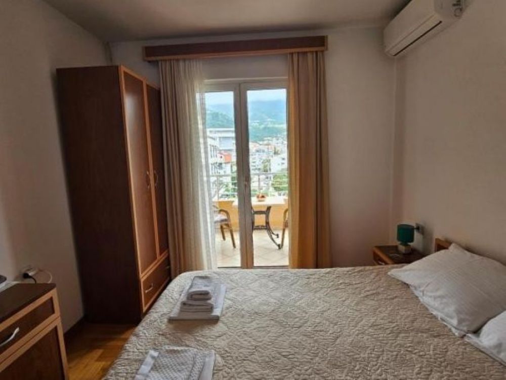 DBL, Vuksanovic Apartments 3*