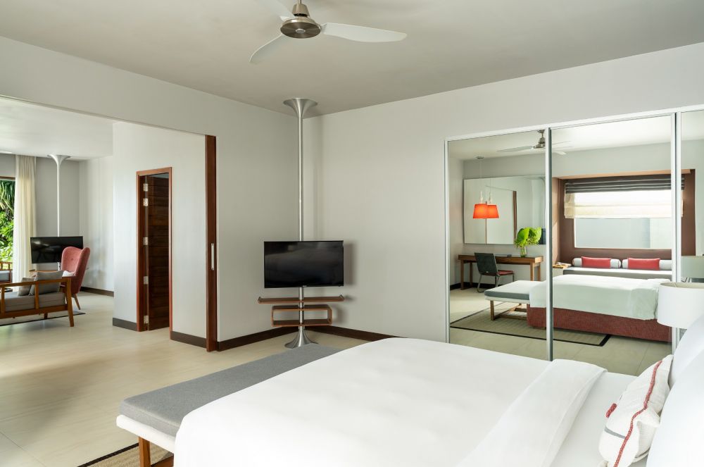 Beach Suites with Garden Pool/ Beach Suites with Pool, Dhigali Maldives 5*