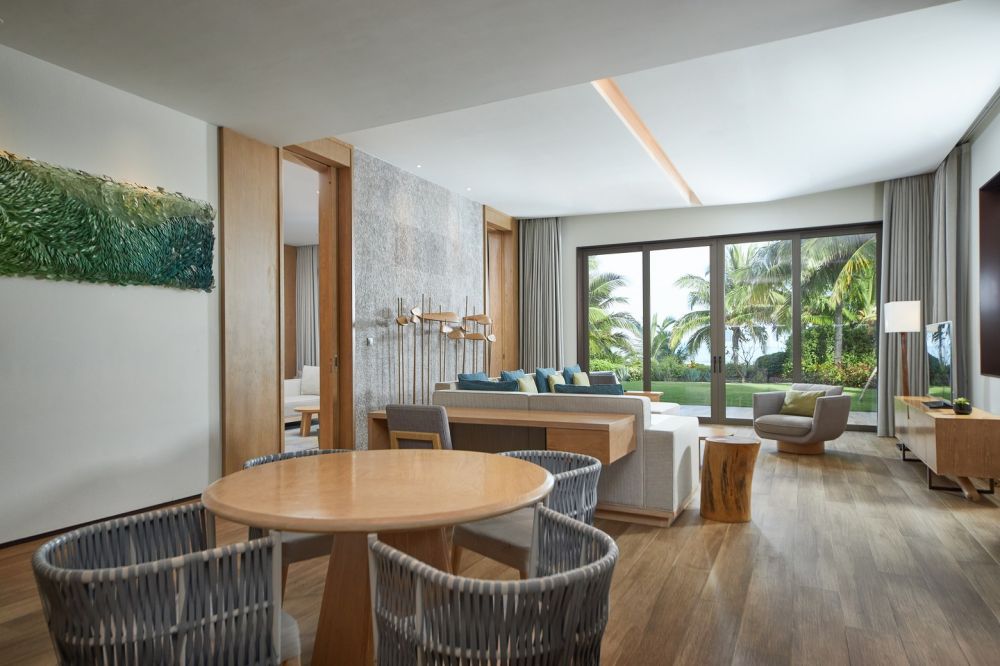 Ocean Villa (Ocean View Villa with Two Bed Rooms), The Westin Shimei Bay Resort 5*