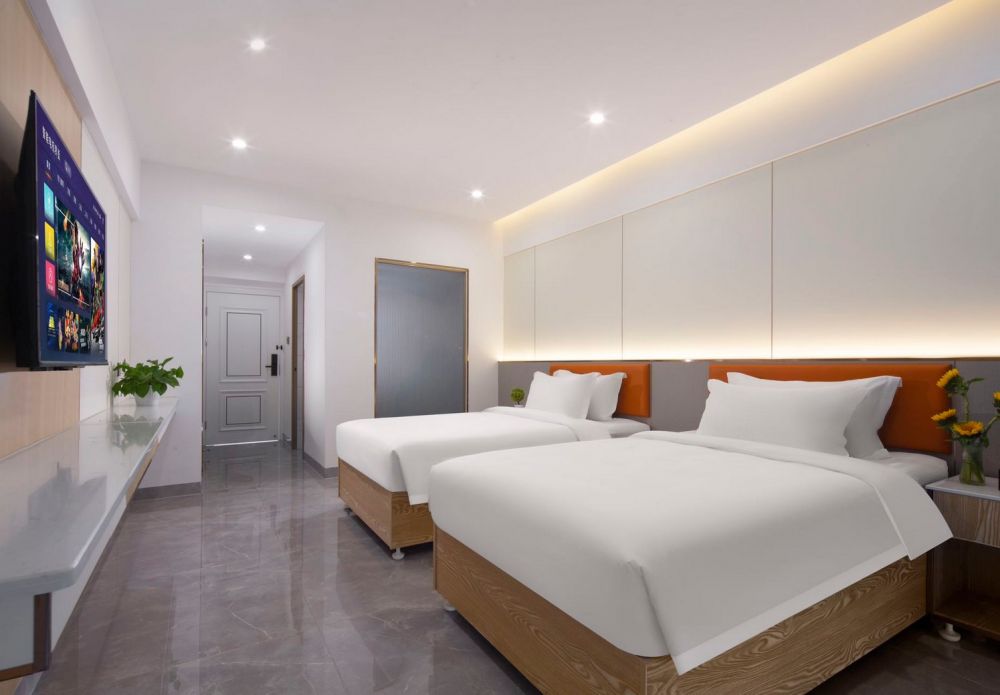 Deluxe, The Sea View Hotel 2+