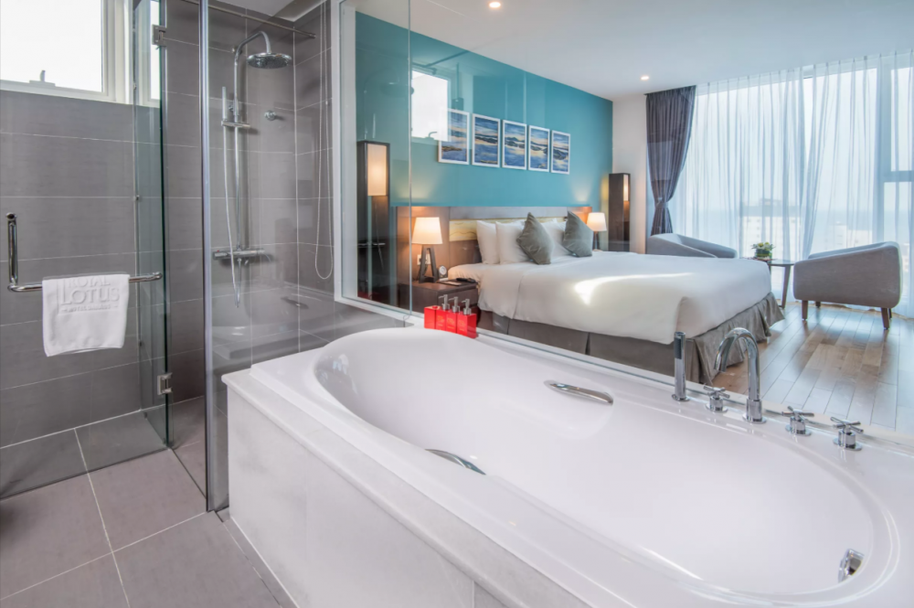 Suite, Royal Lotus Palace 4*
