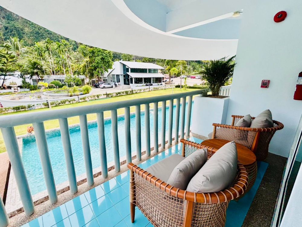 Deluxe Room, Arawan Beach Resort Krabi 4*