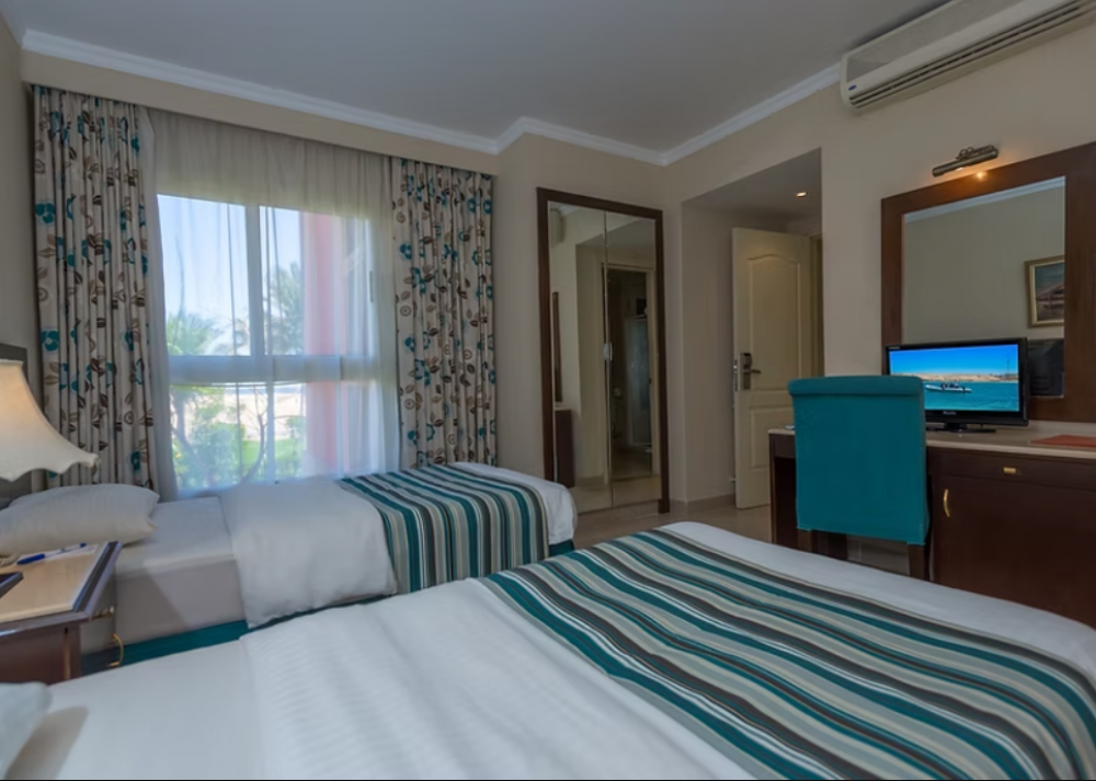 Superior GV/PV, Aurora Bay Resort 4*