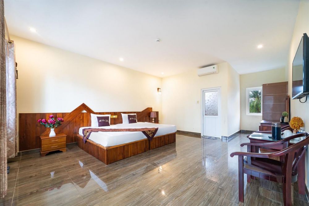 Premium, Phu Van Resort & Spa 3*