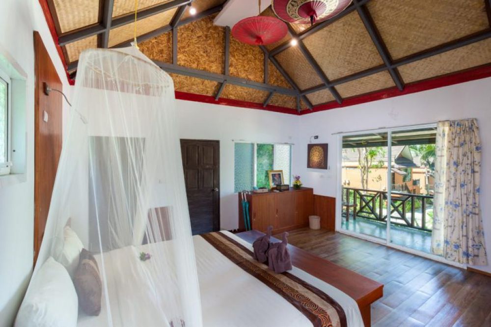Standard Room, Phi Phi Long Beach Resort & Villa 3*