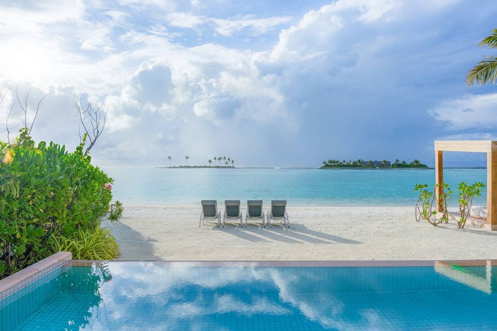 Four-bedroom Beach Residence with Private Pool, Kuda Villingili Resort Maldives 5*