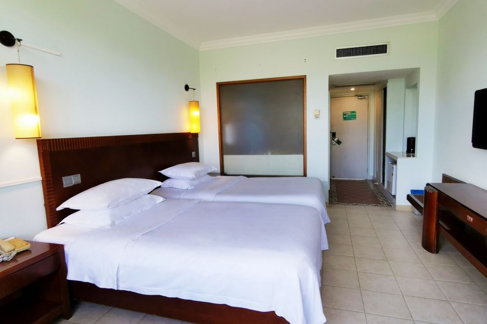 Superior Garden View in Annex Building, Palm Beach Resort 4*