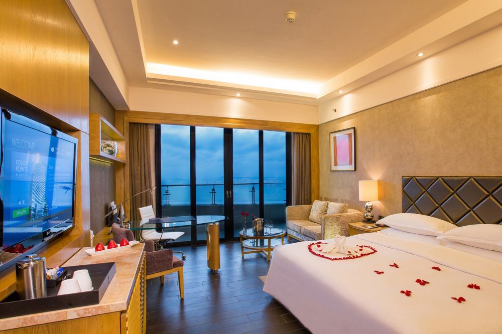 Deluxe Ocean Room, Four points by Sheraton Sanya 4*