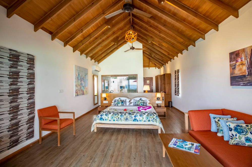 Water Villa, Reethi Faru Resort 4*
