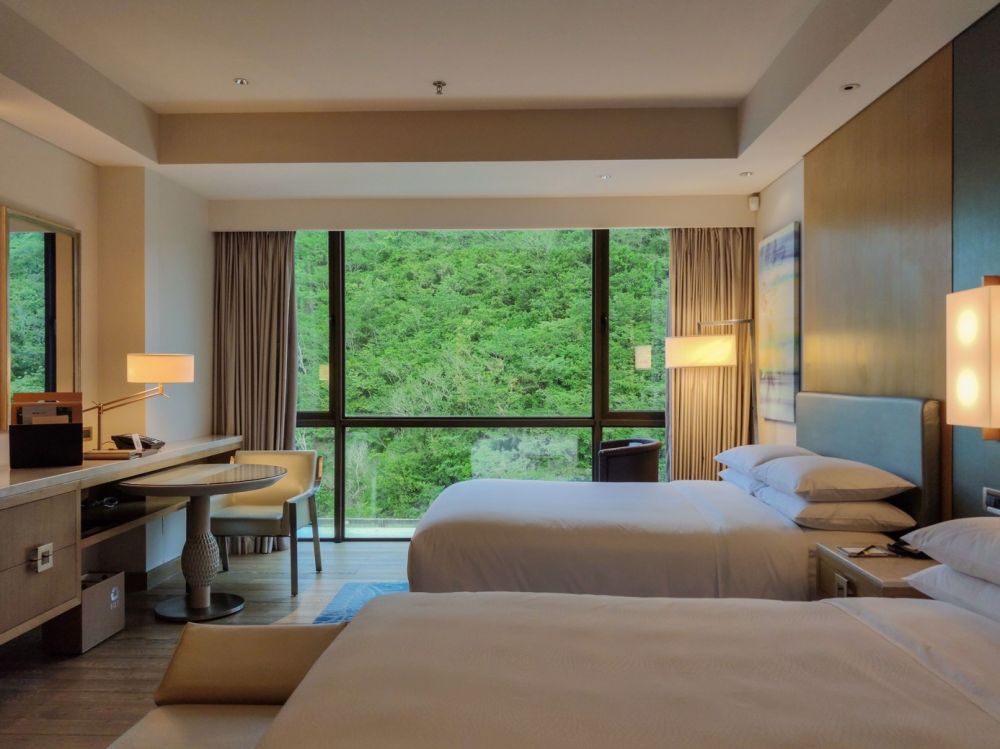 Deluxe Mountain View Room, JW Marriott Hotel Sanya Dadonghai Bay (ex. Sanya Marriott) 5*