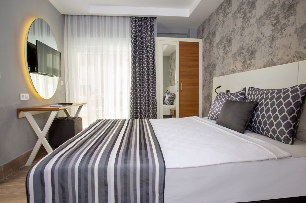 Deluxe Pool Suite, Greenwood Suites Resort (ex. Sherwood Suites Resort) 5*