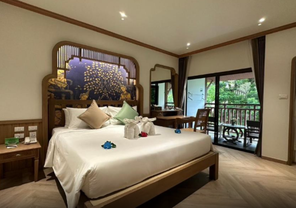 Grand Deluxe Room, Kata Palm Resort & SPA 4*