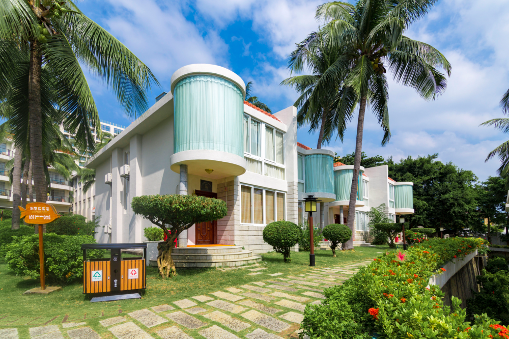 Seaside Villa, South China Hotel 4*