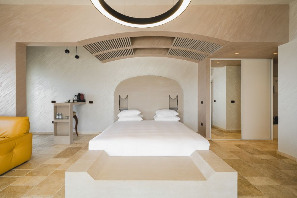 Suite Hot Tub, Radisson Resort Wind Rose 4*
