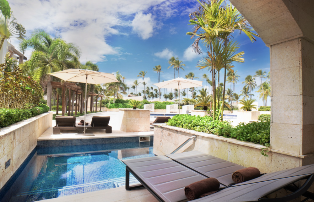 Luxury Swim Out Room Diamond Club, Hideaway at Royalton Punta Cana 5*