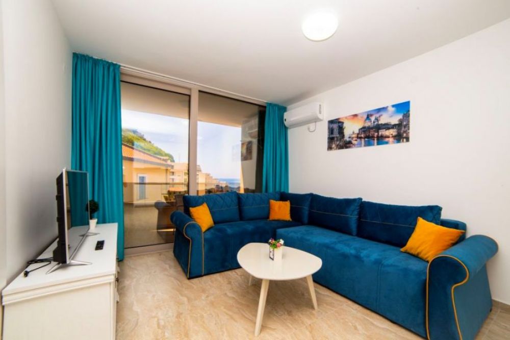 APP 04 One bedroom IV floor, Obala Aura 4*