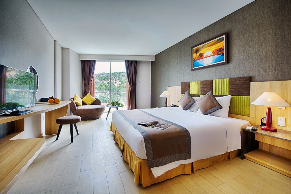 Deluxe King Ocean View, Muong Thanh Holiday Mui Ne 4*