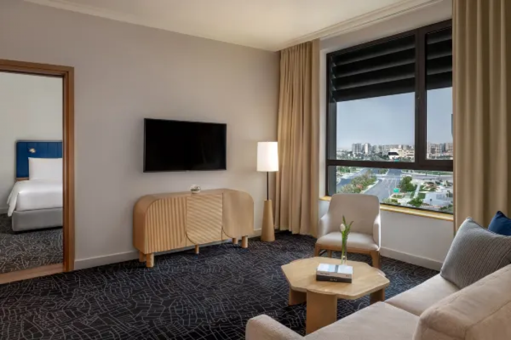 1 King Deluxe Family Room Plaza View, Yas Plaza Bay by IHG (ex. Park Inn by Radisson Abu Dhabi Yas Island) 4*