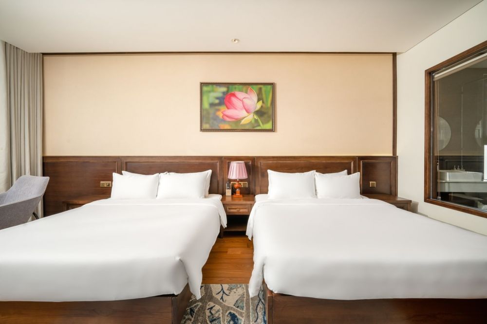 Suite Family Sea View With Balcony, Golden Lotus Hotel Da Nang 4*