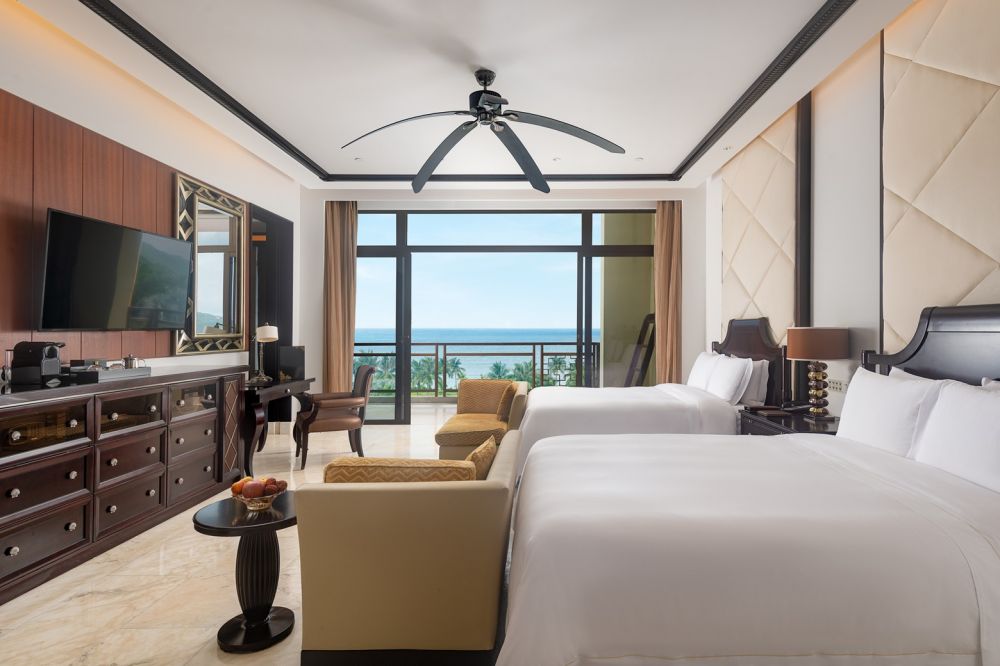 Premium OV Room, The St. Regis Sanya Yalong Bay Resort 5*