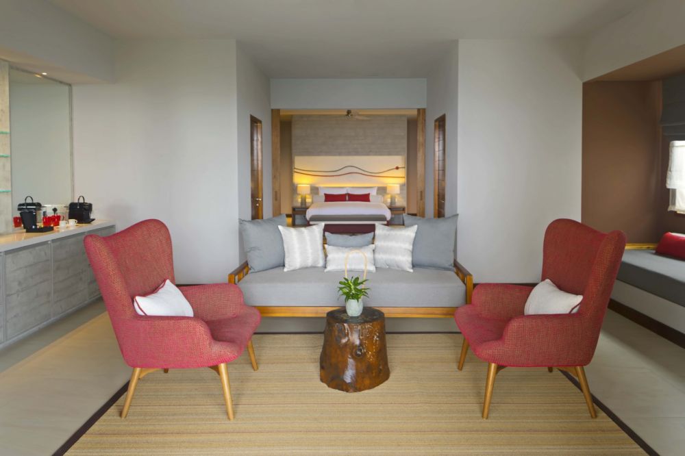 Beach Suites with Garden Pool/ Beach Suites with Pool, Dhigali Maldives 5*