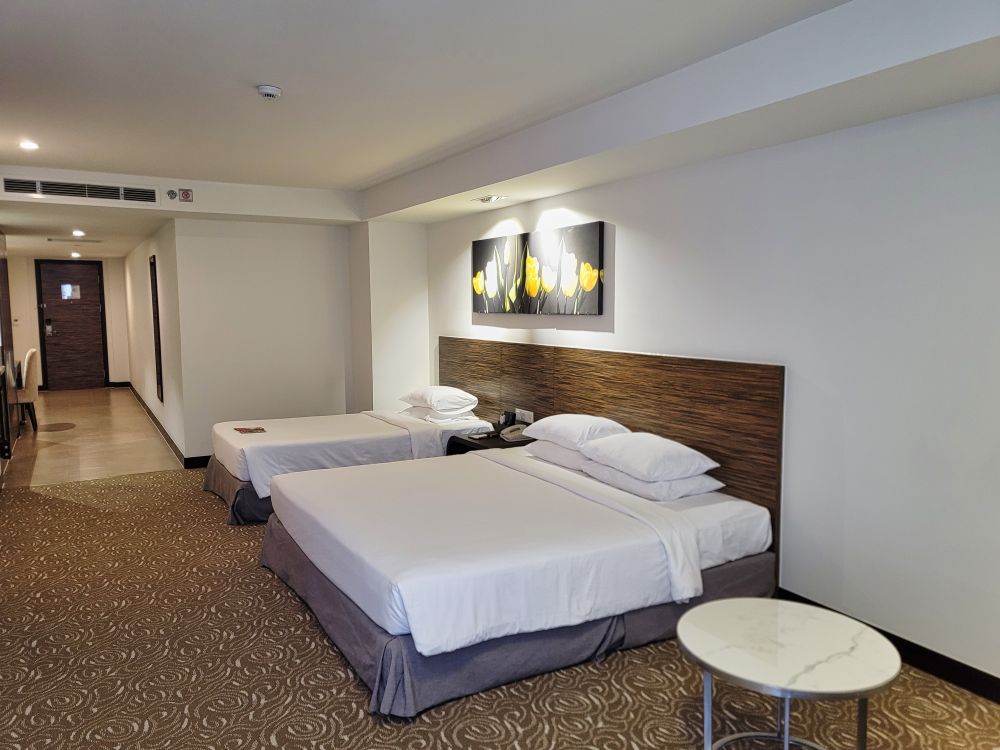 Family City View Triple, Premier Havana Nha Trang 5*