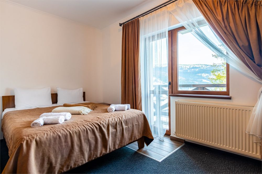 Семейный люкс с балконом, Князів Двір 3*