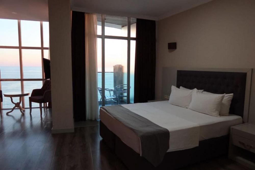 Family Room, Era Palace Kvariati 4*