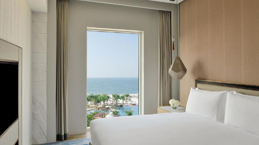 One-Bedroom Sea View Suite, Intercontinental Ras Al Khaimah Mina Al Arab Resort 5*