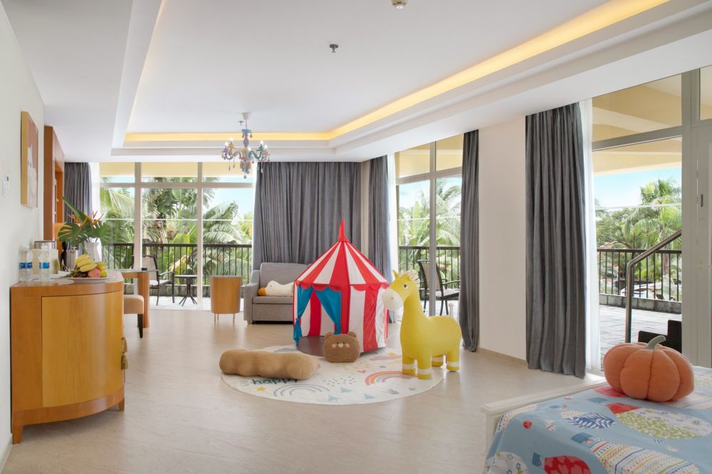 Family Fun Garden Suite, Sheraton Sanya Resort 5*