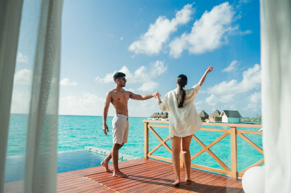 Over Water Sunset Pool Villa, Mercure Maldives Kooddoo 4*