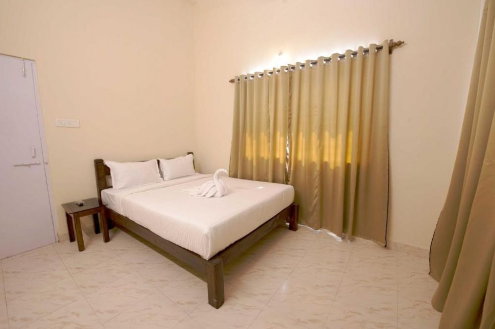 TWO BHK with terrace, Paloma De Goa Resort 3*