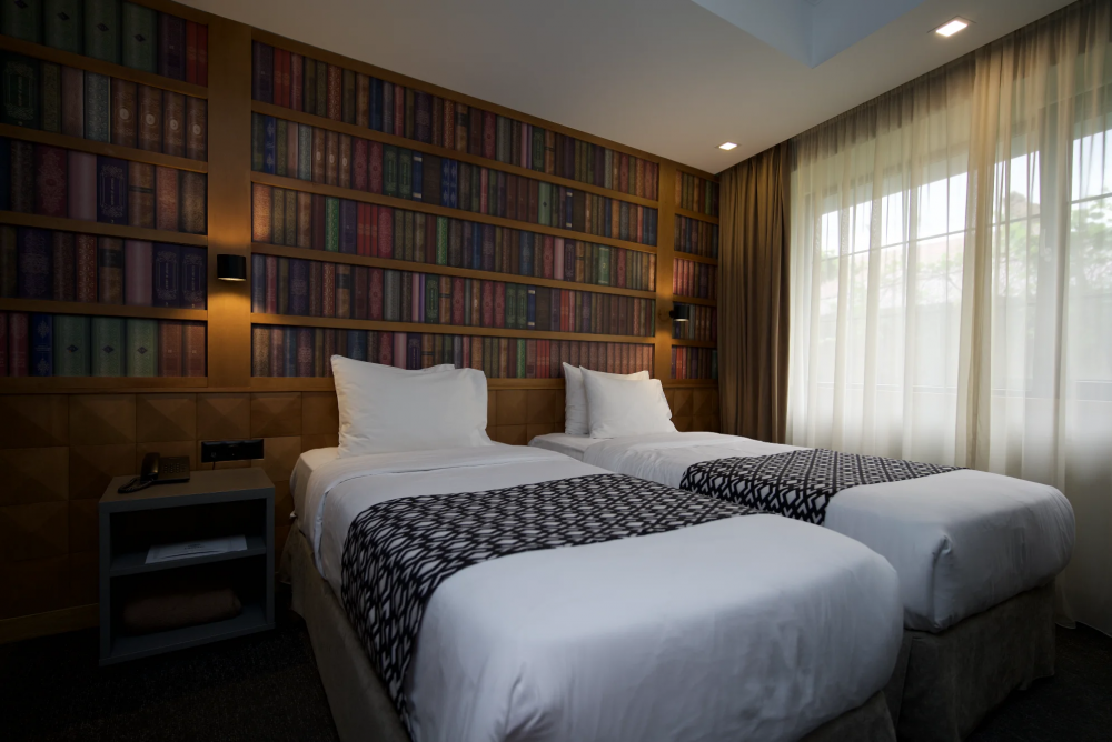 Deluxe Twin with Balcony, Amante Narikala 4*