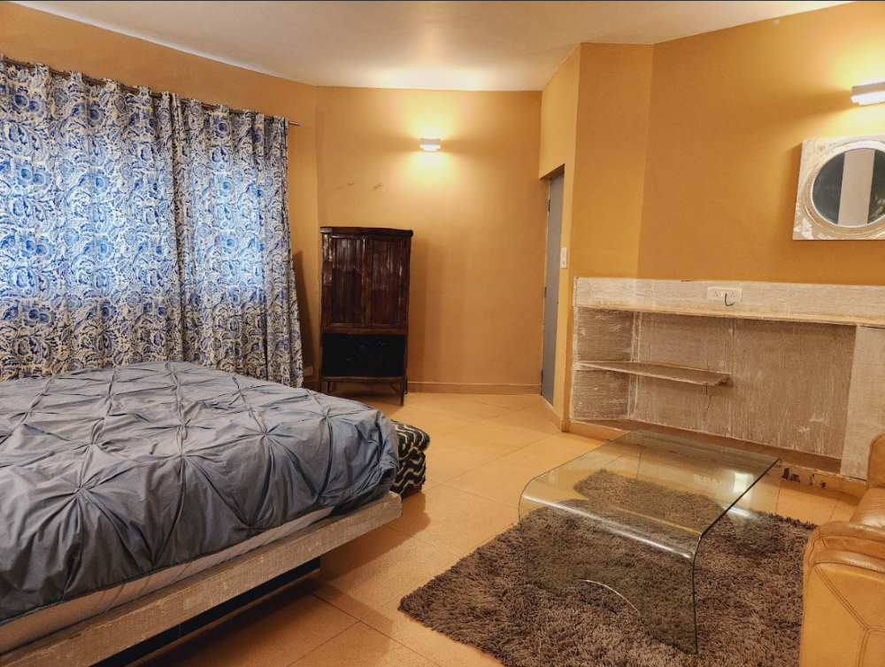 Casa Favorite, Casa Vagator 4*