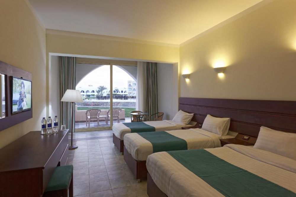 Premium, Three Corners Equinox Beach Resort 4*