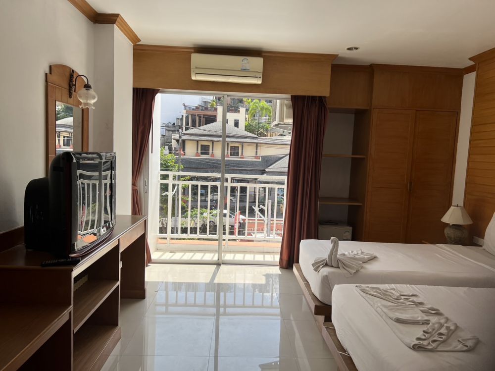 Deluxe, Sun Shine Patong 3*