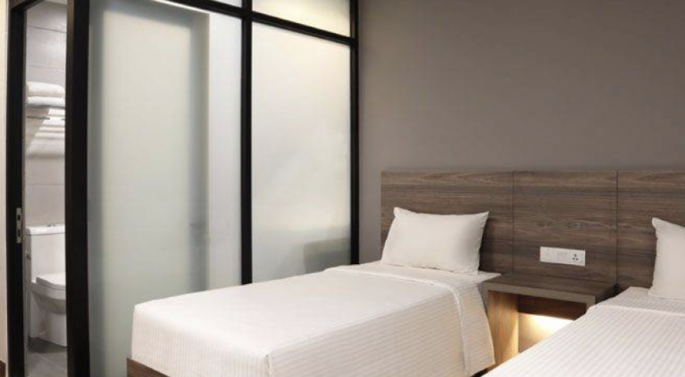 Superior Room, ACES Hotel 3*