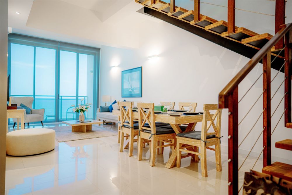 Three Bedroom Partial/Direct SV (Penthouse Partial/Direct SV), Ocean Front Condominium - Galle 4*